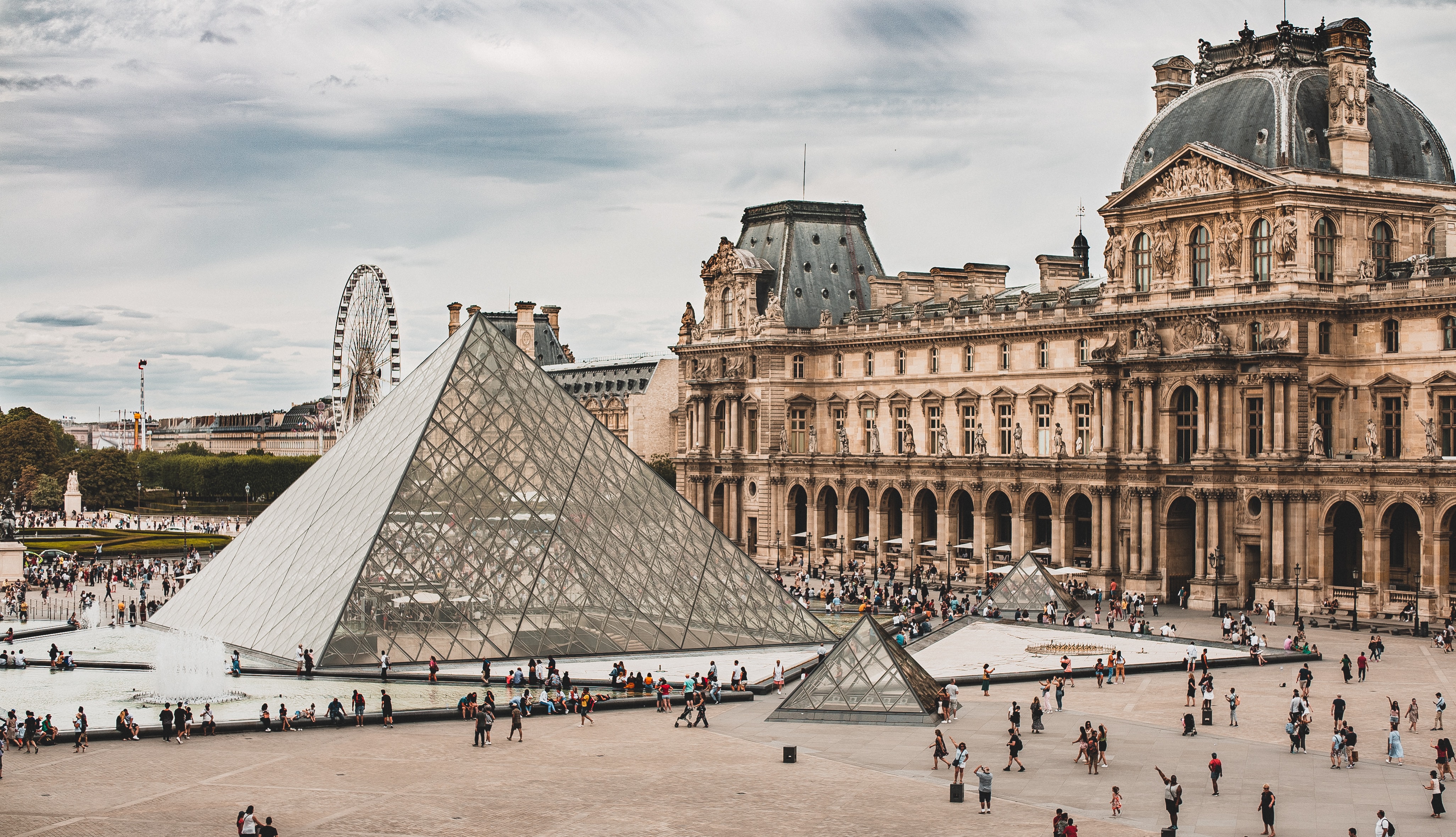 louvre